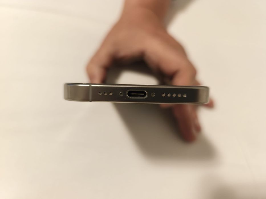 Iphone 16 pro Idealny Stan