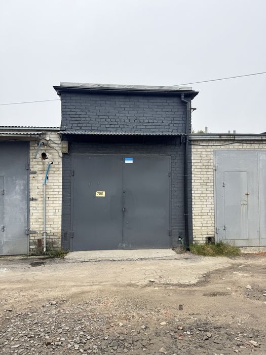 Продам гараж р-н Вікторі Гарденс ЖК Фамілія