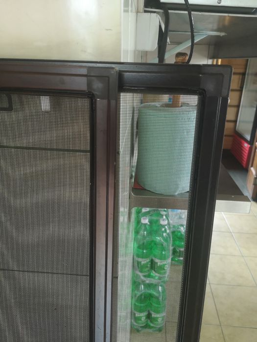 Moskitiera na okno siatka na muchy ramka okienna
