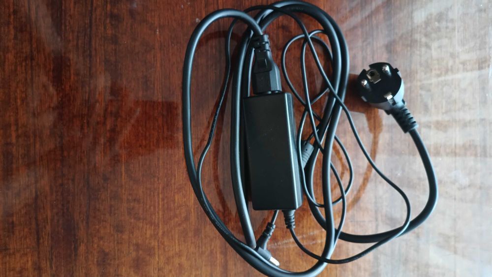 Монітор LCD Acer G196HQL b