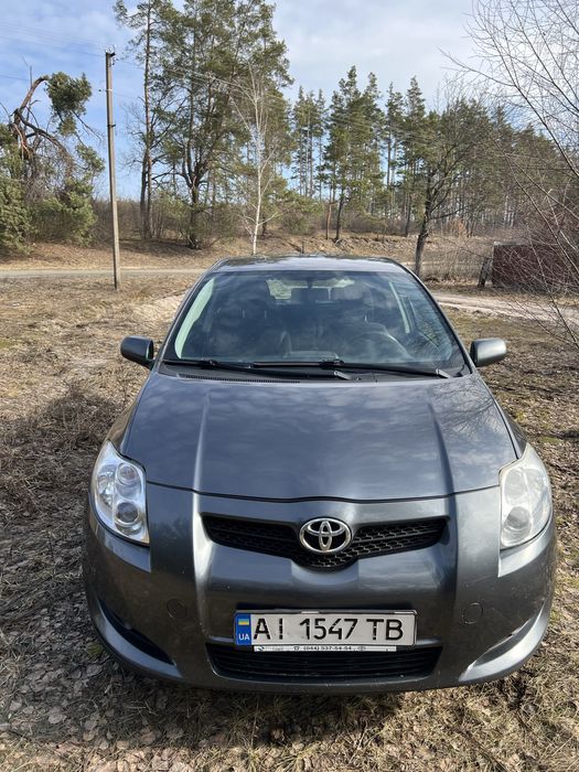 Продам Тойота ауріс