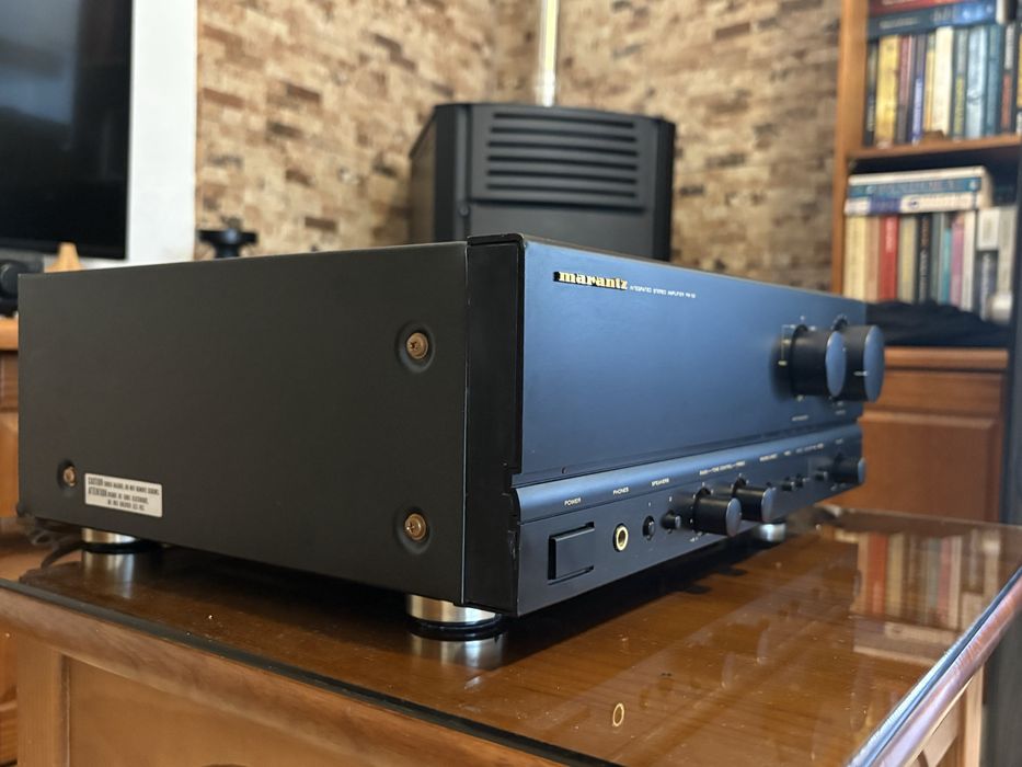 Amplificador Marantz PM 52