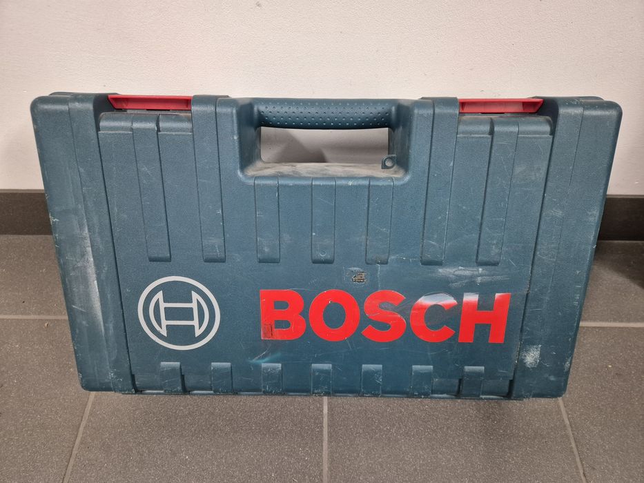 Młotowiertarka Bosch GBH 2-23 REA + moduł odsysający Kufer