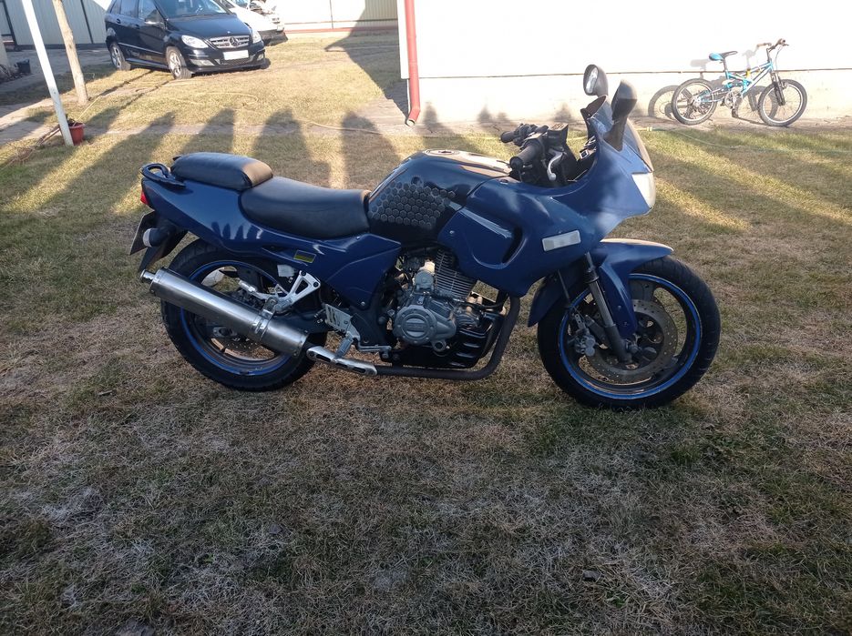 Продам мотоцикл ZONGSHEN