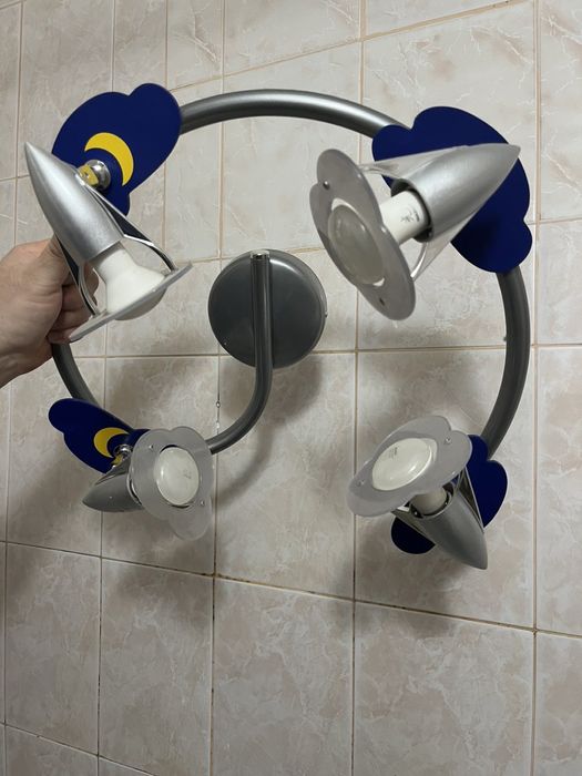 Люстра в детскую