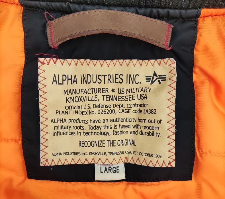 Alpha Industries męska kurtka bomberka ocieplana w rozmiarze L