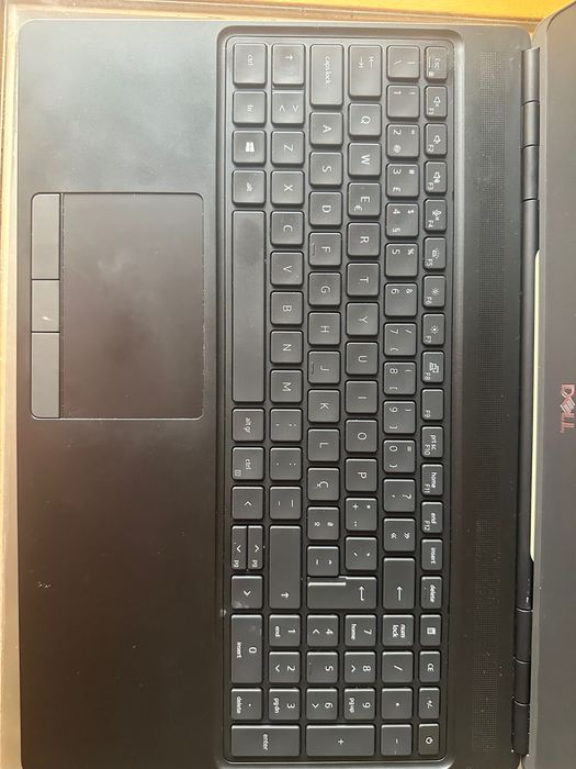 Dell Precision 7560 i7