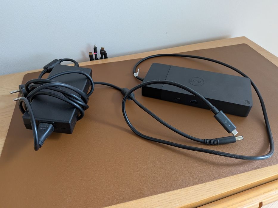 Stacja dokująca Dell USB-C Thunderbolt WD19S K20A001 +zasilacz