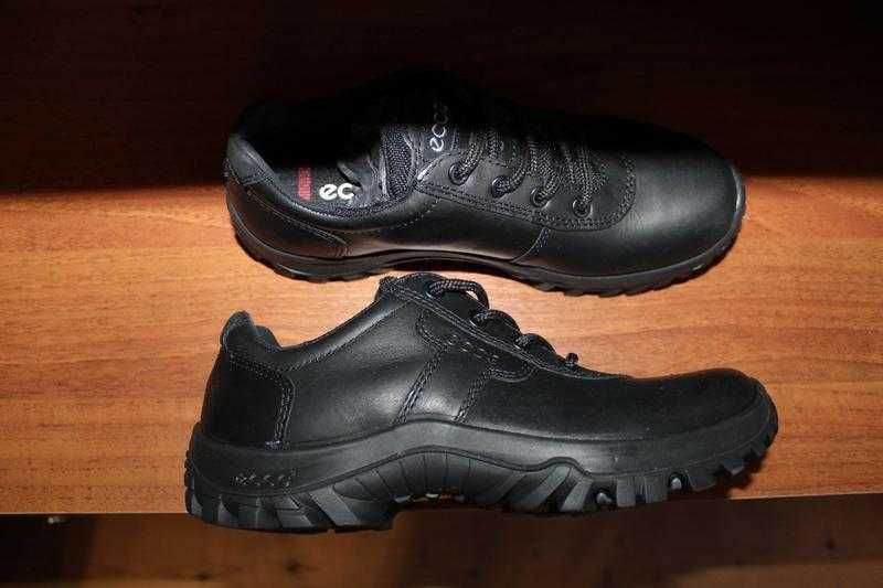 Шкіряні напівчеревики Ecco Professional Vibram 37 розмір
