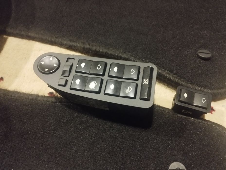 Consola de controlo dos vidros elétricos BMW e39