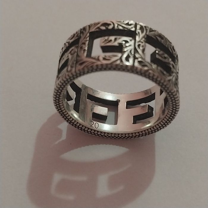 Срібний перстень від GUCCI !  АКЦІЯ !