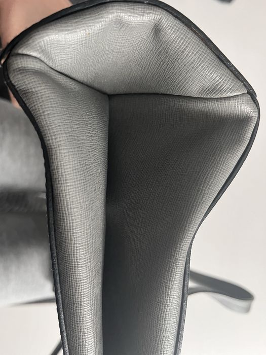 Skórzana szara torebka topowej marki Bohoboc