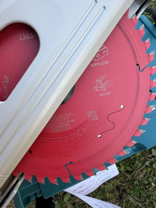 Заглибна пила Makita SP 6000