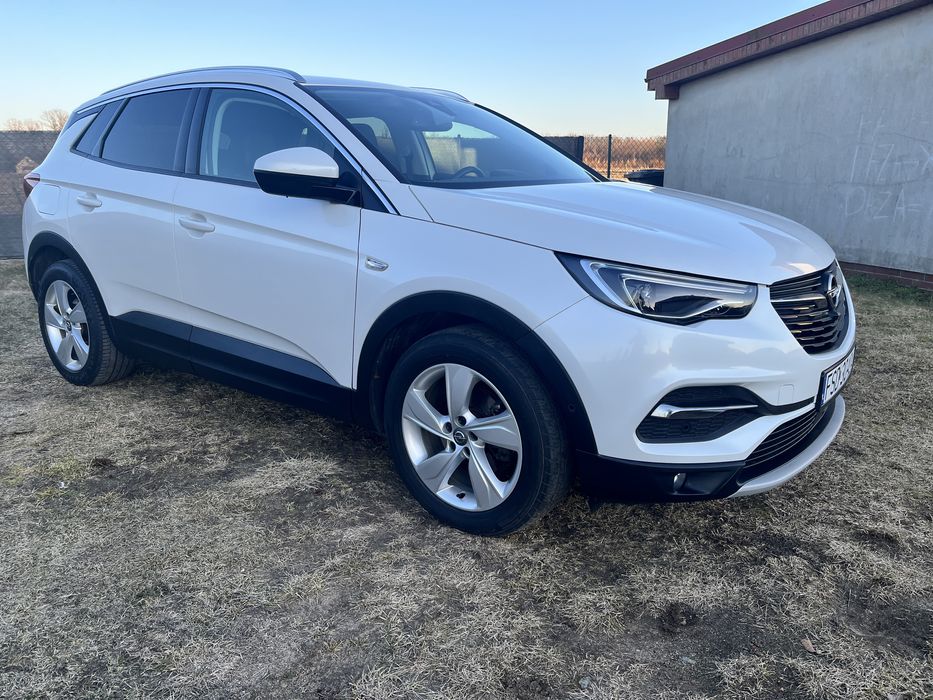 Opel Grandland 1.6 PureTech Niski przebieg Stan Perfekcyjny