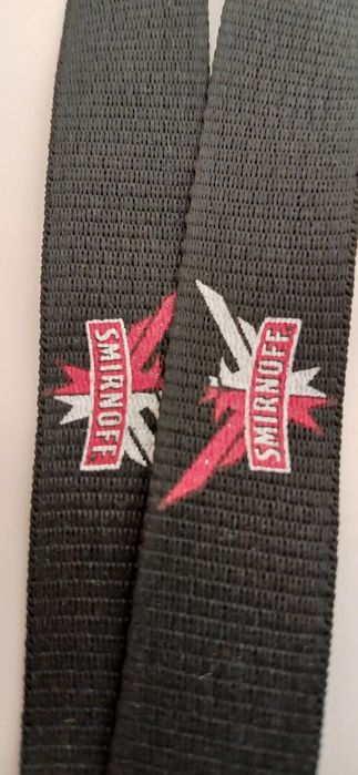 Fita porta-chaves Smirnoff, nova