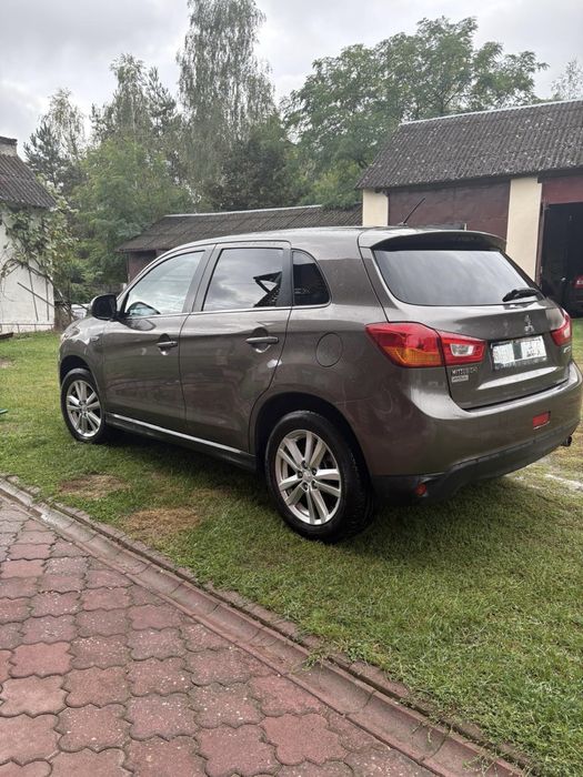 Mitsubishi asx żyleta