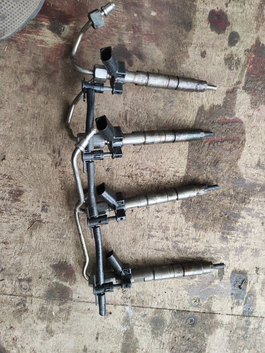 Wtryskiwacze BMW e87 E90 E91 E92 E60 x3 177km n47 0445116001
