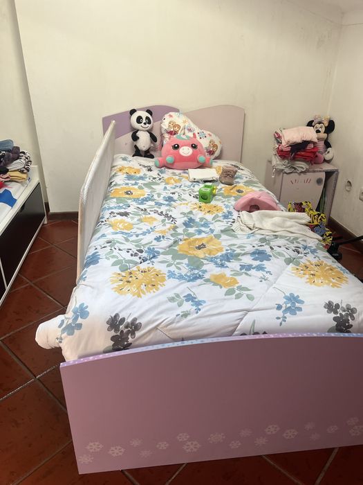 Mobilia quarto menina