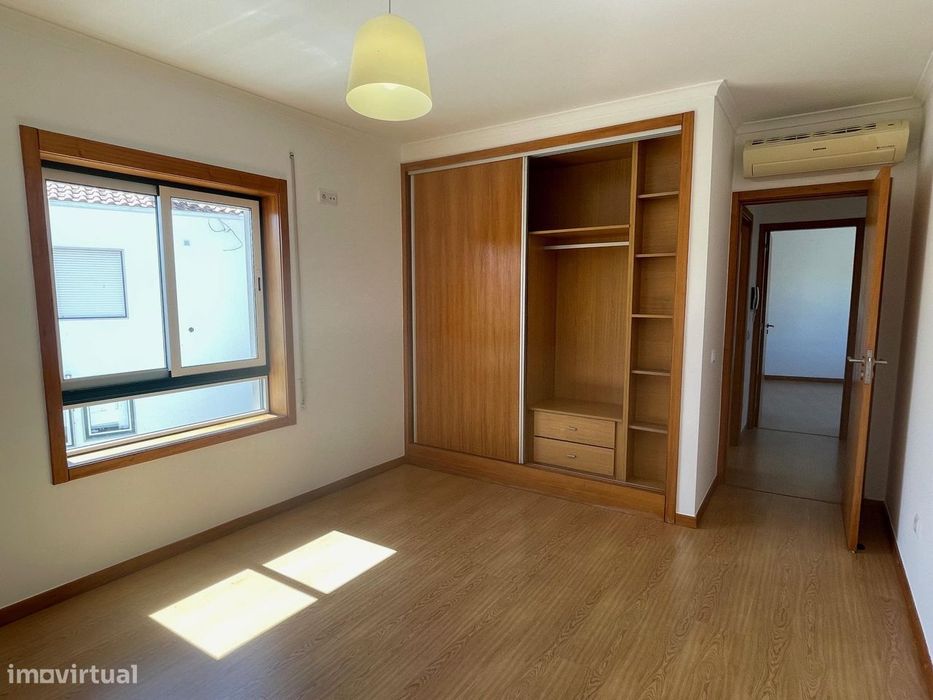 Moradia T3 mais garagem