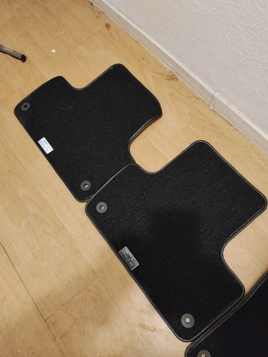 Nowe welurowe dywaniki do Volvo XC 60