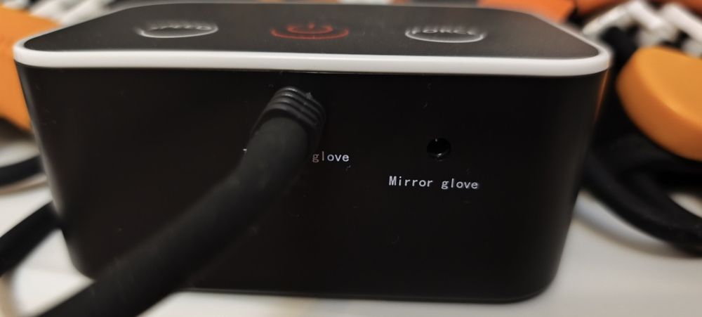 Реабілітація.Роботизовані рукавички XXL