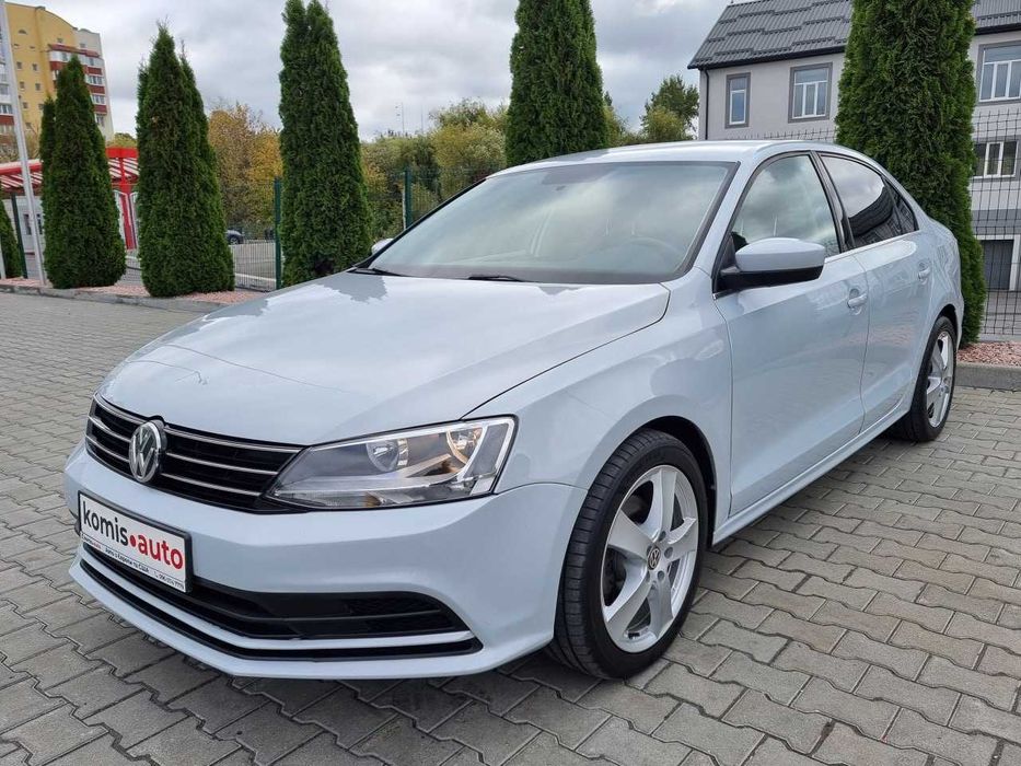 Продам  Volkswagen Jetta 2017. Можна в розстрочку, під викуп.