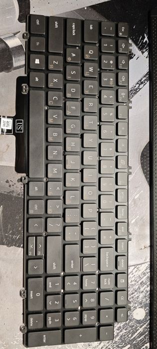 клавиатура для ноутбука Dell precision 3561