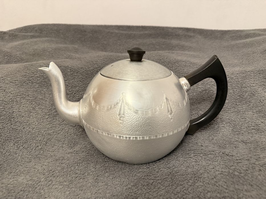 Aluminiowy czajniczek Swan Brand – Made in England