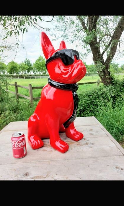 Statue Bulldog Francês Funny Dog com Óculos – Vermelho – 60 cm – Polyresin