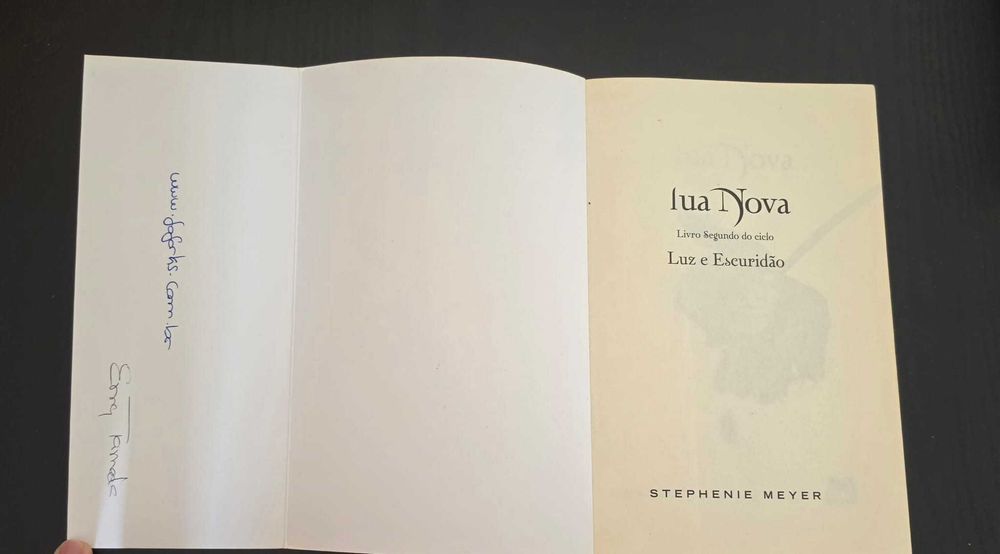Livro Lua Nova - Stephenie Meyer (Twilight)