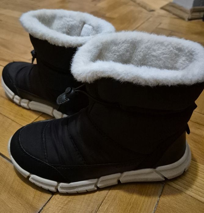 Дитяче зимове взуття Geox