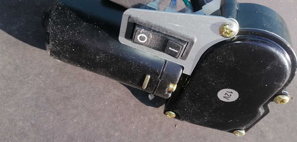 Моторедуктор склоочисника МТЗ СЛ 230-М