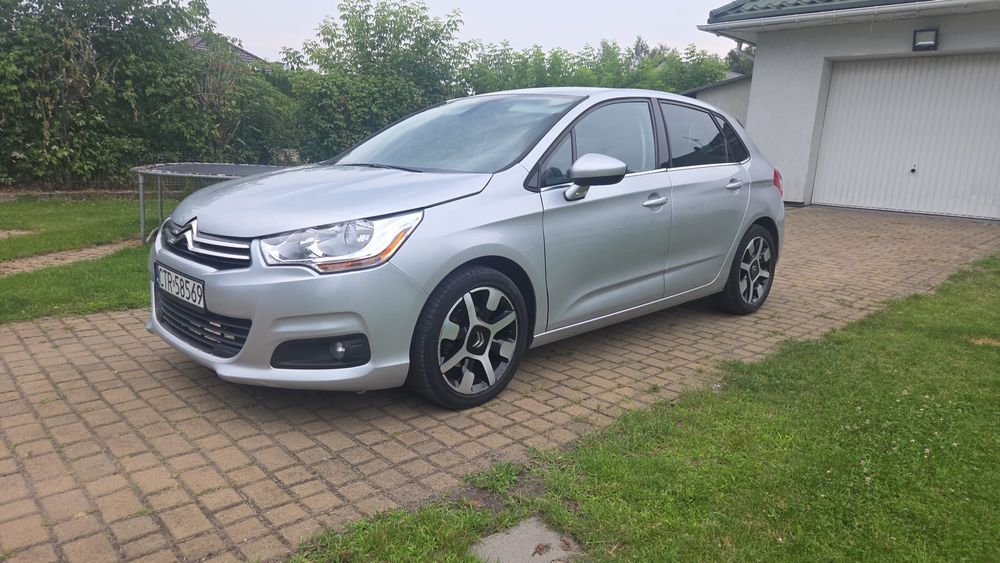 Citroen C4 Automat 1,6 E hdi l 110 km Nawigacja Klimatronic, Tempomat Lopatki