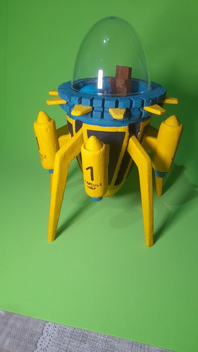 Nave do futuro Dragon ball Z