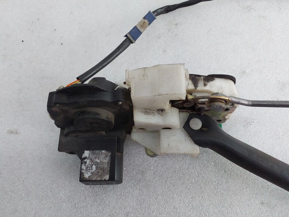 Fechadura / fecho porta trás direito ROVER 45 Hatch (RT)