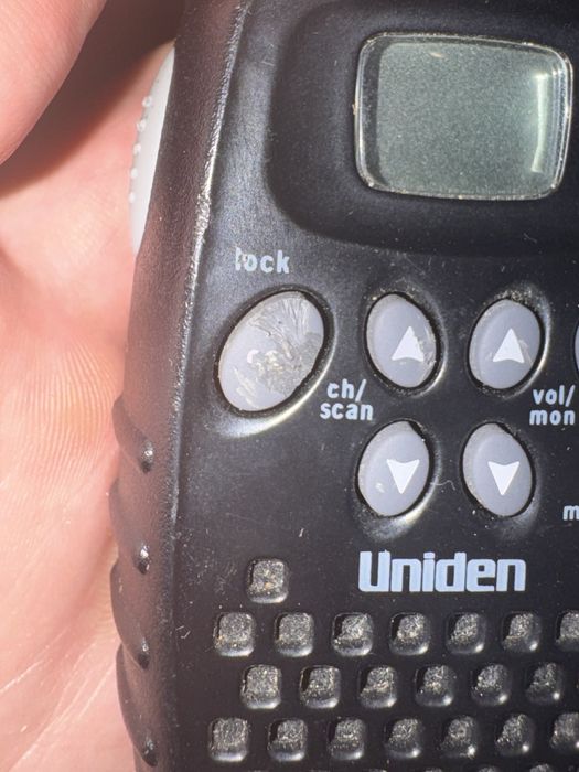 Рация 1 штука Uniden