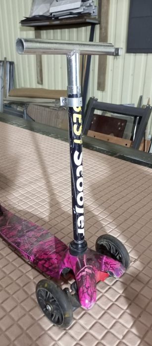 Підвісна гойдалка,  самокат, пластиковий візок для іграшок