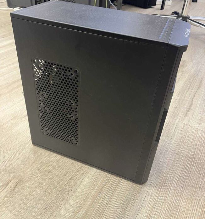 Системний блок AMD Ryzen 3 PRO 3200G (3.60 GHz)