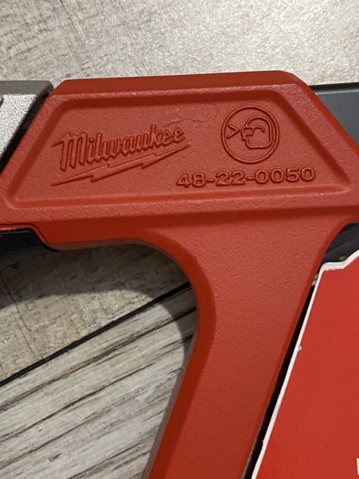Ножовка пила по металлу 300мм Milwaukee 48-22-0050