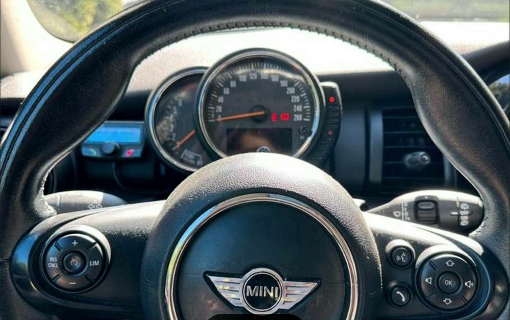 Mini One F56 com tecto abrir