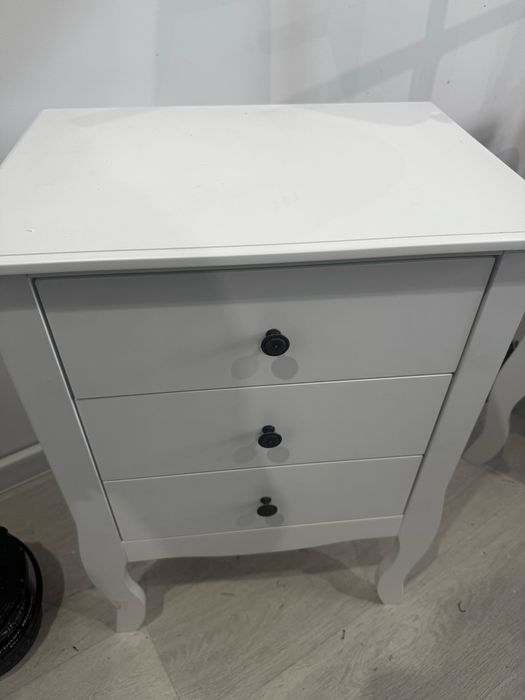 Szafka nocna beliani nowa