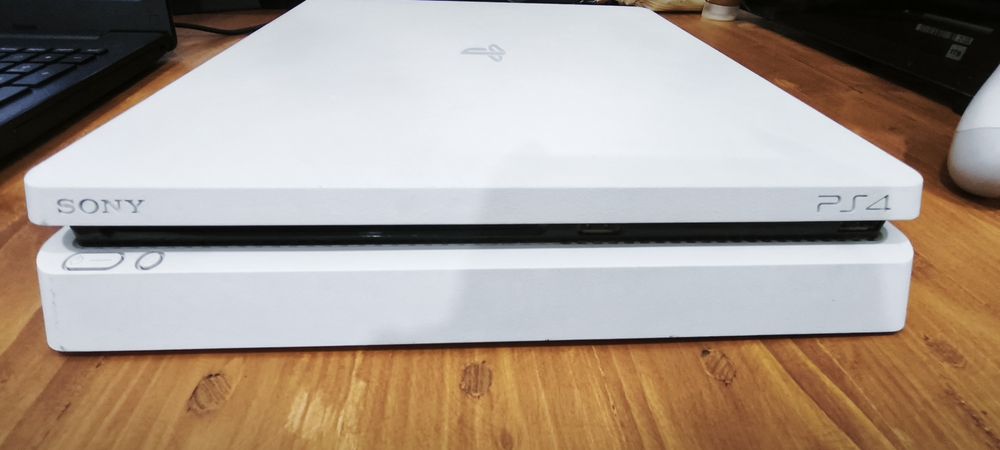 Consola PlayStation 4