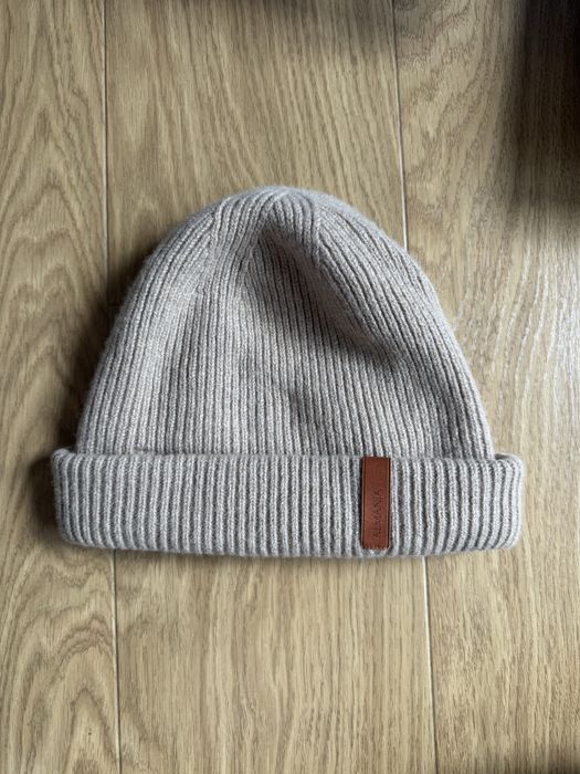 Almania czapka wełniana z jedwabną podszewką