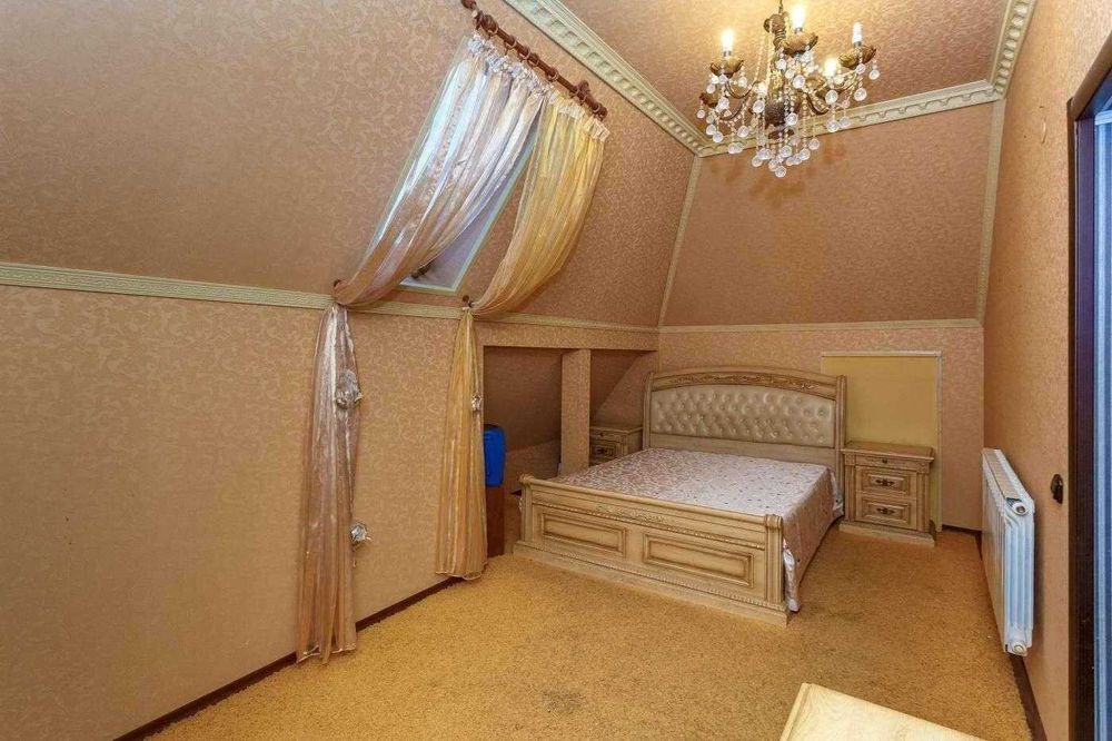 Продам дом Погребы, вул. Городецького