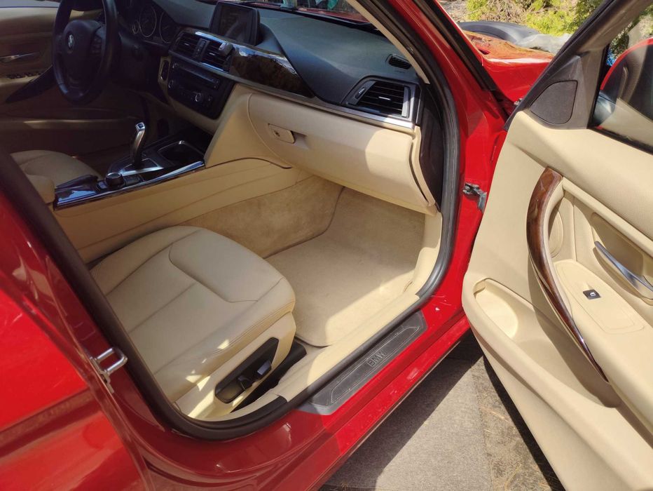 Sprzedam samochód BMW F30