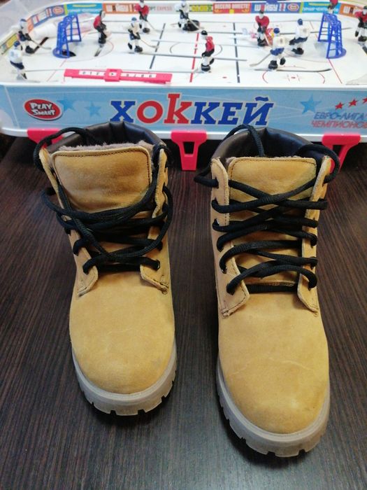 Зимние ботинки,в хорошем состоянии,размер 36