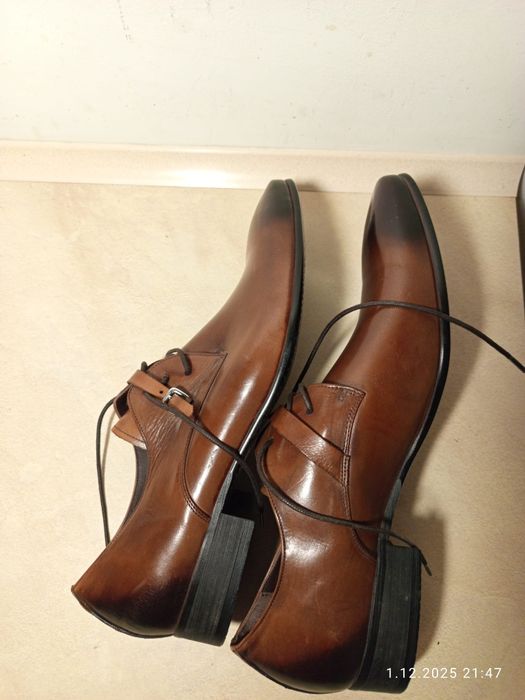 Prada oryginalne luxury skórzane eleganckie buty męskie jak nowe