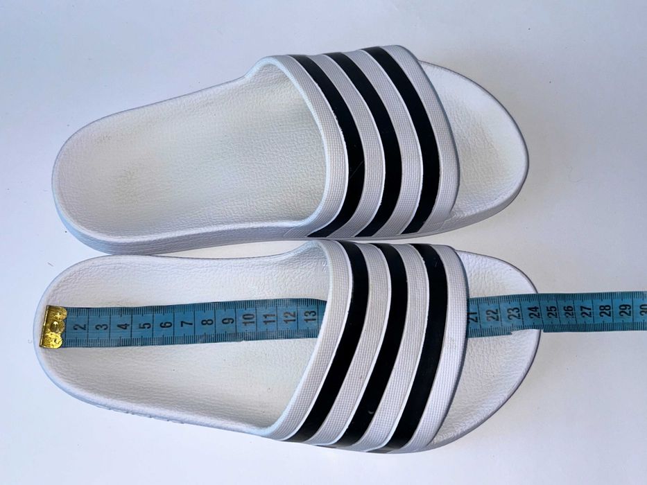 Шльопанці Adidas 37 (23,5 см) Оригінал унісекс Стан відмінний!