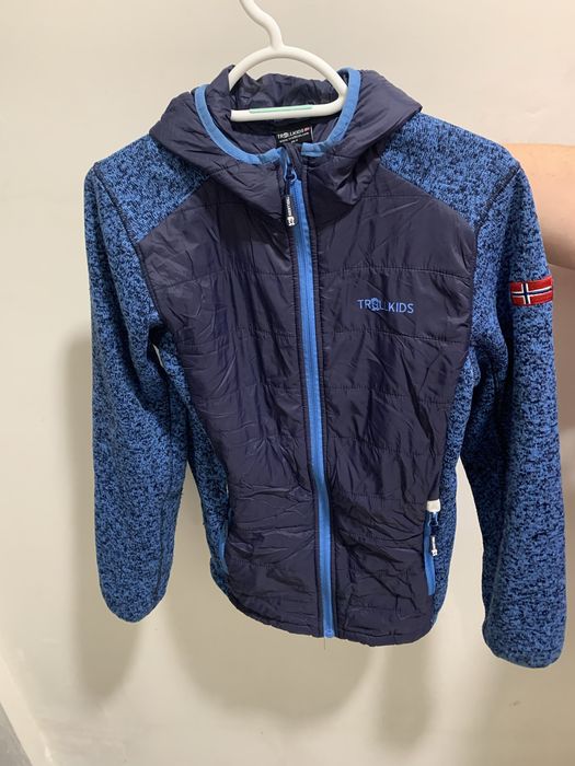 Темно-синя флісова куртка "Skabu" Trollkids