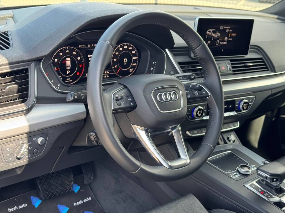 Audi Q5 2020 freshauto